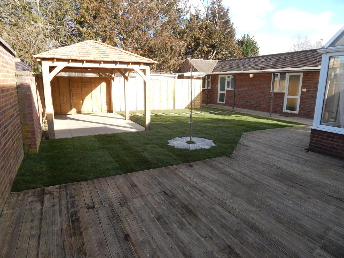 Modern, Well Located En-Suite Rooms With Parking - Orbitat Accommodations CBG Exterior foto